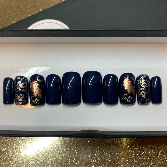 Navy Blue & Gold Foil Custom Luxury Press Ons - Picture 4 of 5